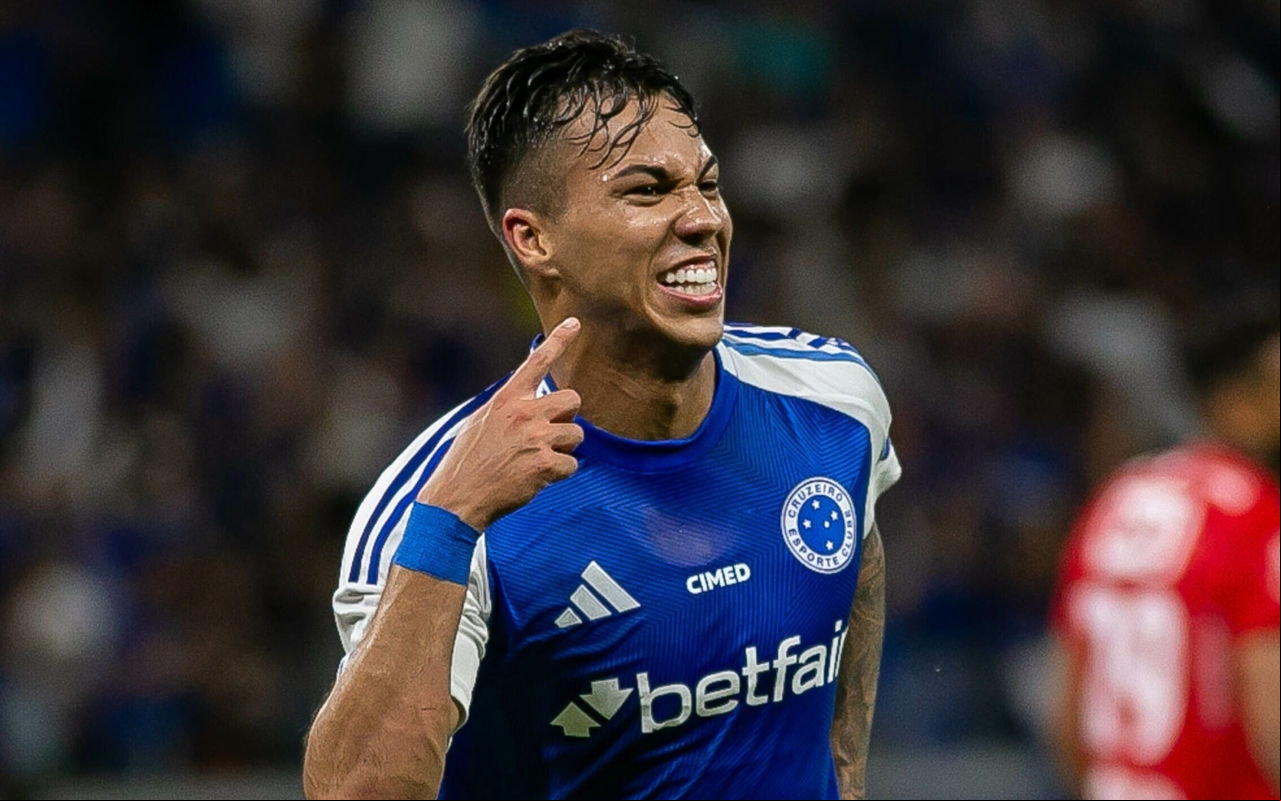 Kaio Jorge comemora gol pelo Cruzeiro (Foto: Fernando Moreno/AGIF)