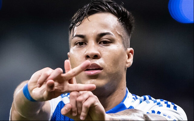 Atacante Kaio Jorge está em ótima fase e não preocupa para jogo contra o Vitória (Foto: Gustavo Aleixo/Cruzeiro)