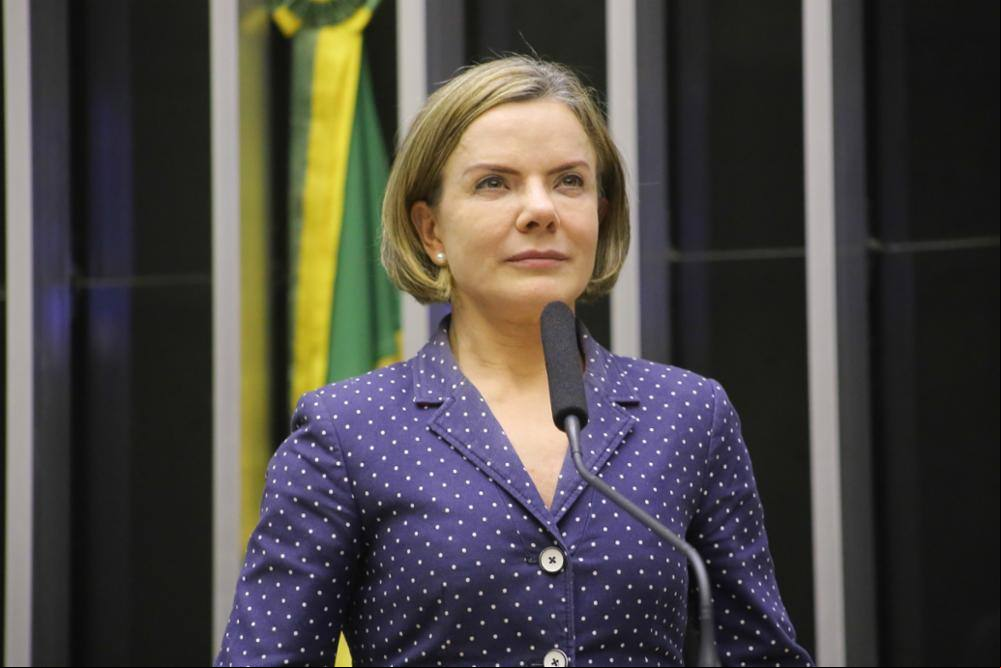 Presidente do PT, Gleisi Hoffmann, afirmou que partido pagou o preço por fazer parte de um governo de coalizão