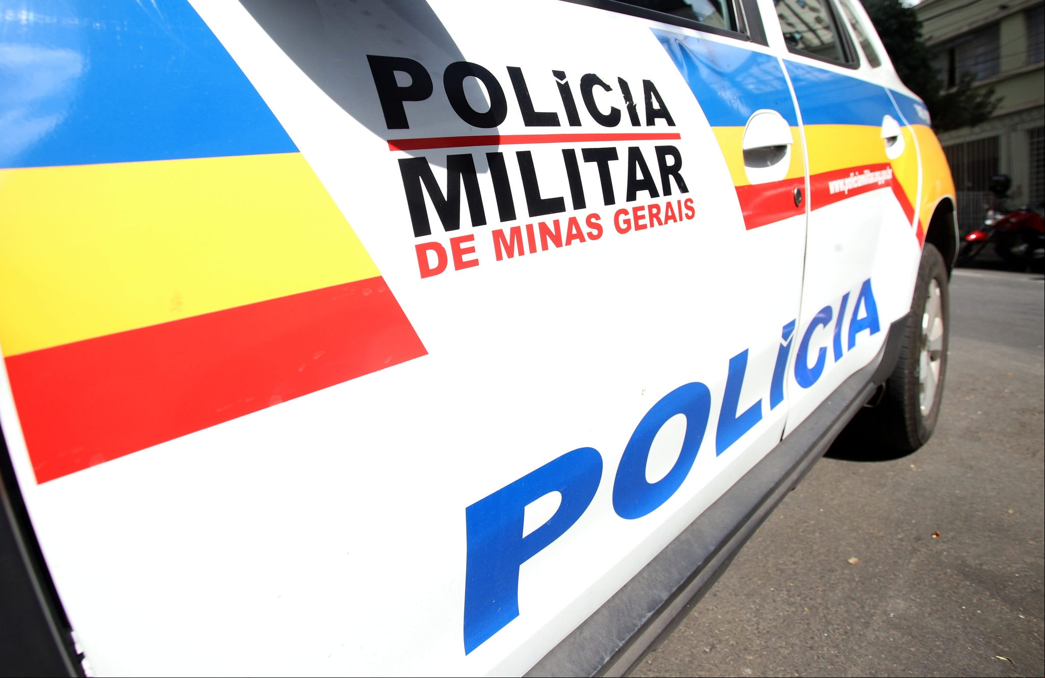 Homem acabou sendo preso por militares do 49º Batalhão da PMMG